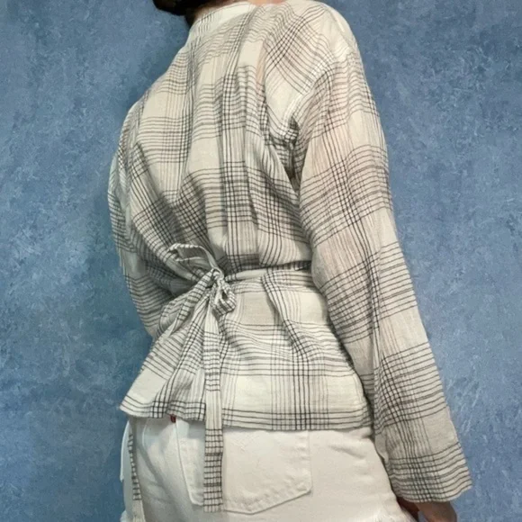 Madewell Plaid Wrap Around Blouse - Picture 3 of 4